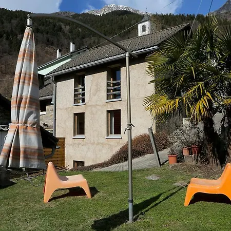 Casa Dosc Couette-café Verdabbio