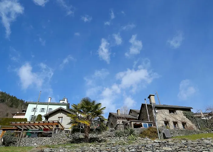 Casa Dosc Bed & Breakfast *