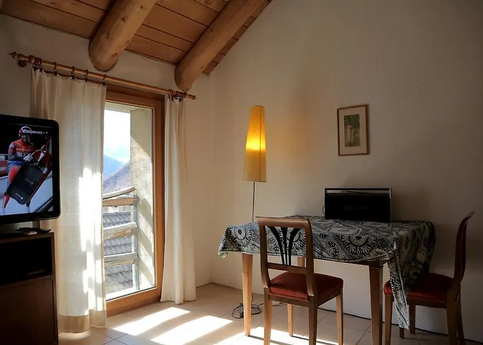 Oda ve Kahvaltı Casa Dosc Verdabbio