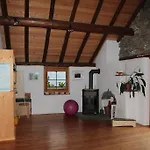 فندق مبيت وإفطار Casa Dosc
